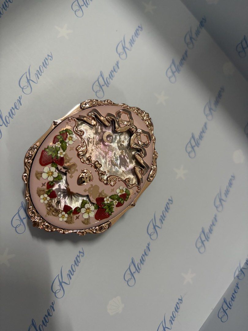 Flower Knows Strawberry Rococo blush Compact (Category: Makeup) located in Taguig. Submitted by labellearmoire2 (Listing ID 1449779018, Image 2). Description: Strawberry rococo: 03 classic ballet ~ thrice used, mirror without film, without box ~ NOV 2026 EXP date. Price: 590 ✅i offer layaway, mop security bank & mod lalamove/grab with no extra handling fees.. if outside reachable areas: lbc with additional 390 for handling fee on top of shipping 