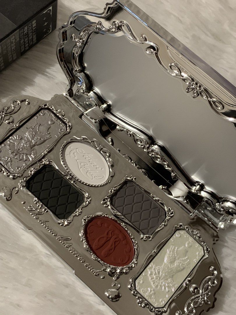 Flower Knows Swan Ballet Eyeshadow Palette (Category: Makeup) located in Quezon City. Submitted by beaxcoreene. (Listing ID 1444178793, Image 2). Description: Shade : #02 Black Swan MOD: Lalamove / JNT / Pickup MOP: Gcash / pwede COD if Lalamove Location: Quezon City, North Caloocan - 100% authentic flower knows - brand new and sealed - never been used/swatched - price is fixed! - pm me for more details and pics.