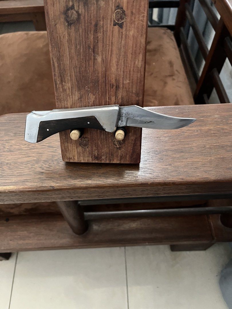 Folding knife (Category: Hiking & Camping) located in Antipolo. Submitted by jccruise (Listing ID 1449829804, Image 2). Description: Japan / stainless steel.