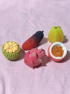(Category: ) located in . Submitted by ellyianna (Listing ID 1449776389, Image 1). Description: .