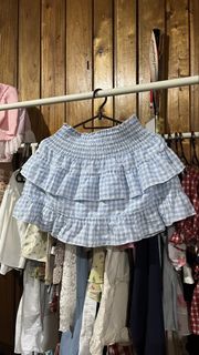 (Category: ) located in . Submitted by dainty.hercloset (Listing ID 1449865277, Image 1). Description: .
