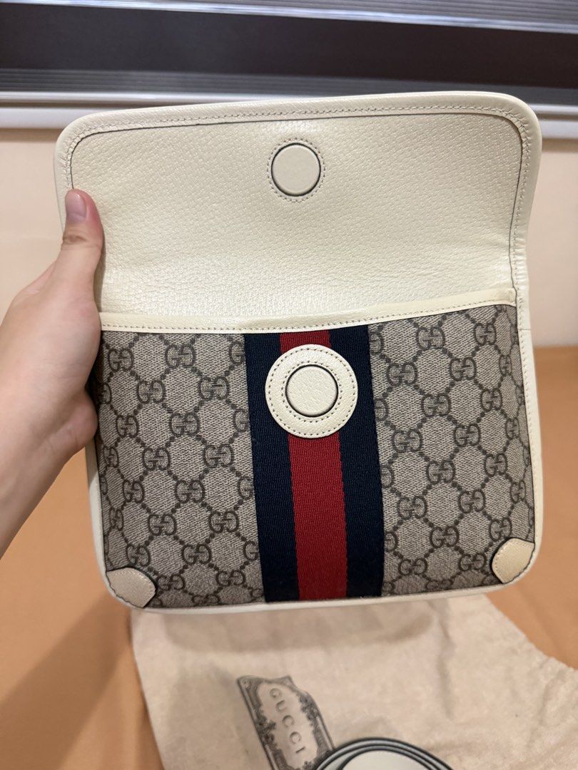 Gucci belt bag (Category: Luxury Bags & Wallets) located in Manila. Submitted by nicolemdijamco (Listing ID 1449808804, Image 3). Description: I bought this in Paris last 2022. I didn't use this even once. Na stock lang sya.