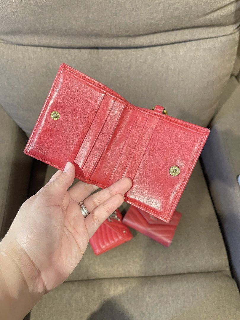 Gucci Marmont Small Wallet Red (Category: Luxury Bags & Wallets) located in Manila. Submitted by jnjsluxury (Listing ID 1449809058, Image 2). Description: - Authentic Gucci Wallet - Color: Red - Iconic GG Logo - Chevron Quilting - Snap Closure - Interior Card Slots - Gold-tone Hardware - Made in Italy - Ideal for Everyday Use Heavily used With scuffings on corners Logo tarnishing Price is slightly negotiable.