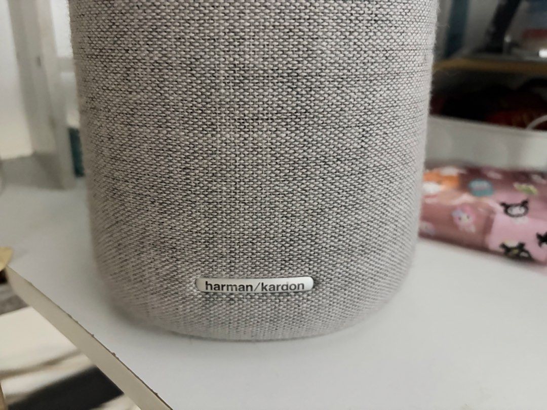 Harman Kardon Citation One (Category: Soundbars, Speakers & Amplifiers) located in San Pedro. Submitted by pjsngg (Listing ID 1449802959, Image 2). Description: Wireless: Wi-Fi & Bluetooth Smart Assistant: Google Assistant built-in Audio Power: 40W (loud enough for a medium-to-large room) Streaming: Built-in Chromecast Material: Dirt-resistant wool fabric cover Dimensions: 5.5 x 7.4 x 5.5 inches Weight: 4.4 lbs (2.0 kg).