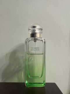 （分類：）位於 。 由 HSHSLLL 提交（商品編號 1449915369，圖片 1）。簡介： 。