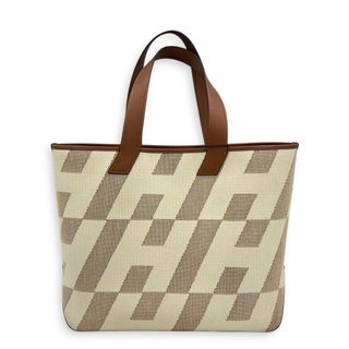 (Category: ) located in . Submitted by carousellluxury (Listing ID 1439902502, Image 1). Description: .