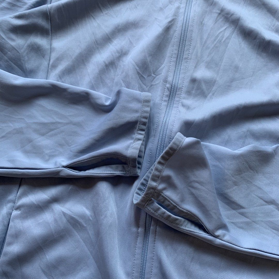 Hodie Jacket Uniqlo Gu Active Baby Blue Anti Uv (Kategori: Atasan) berada di Amuntai. Dikirim oleh sukasukaku_ngelapak (ID iklan 1449842397, Gambar 3). Deskripsi: Size M PxL : 66x52 • -Pastikan sudah membaca deskripsi -Bila kurang jelas bisa menanykan lebih lanjut Chat/Dm • Be Smart To Buyer.