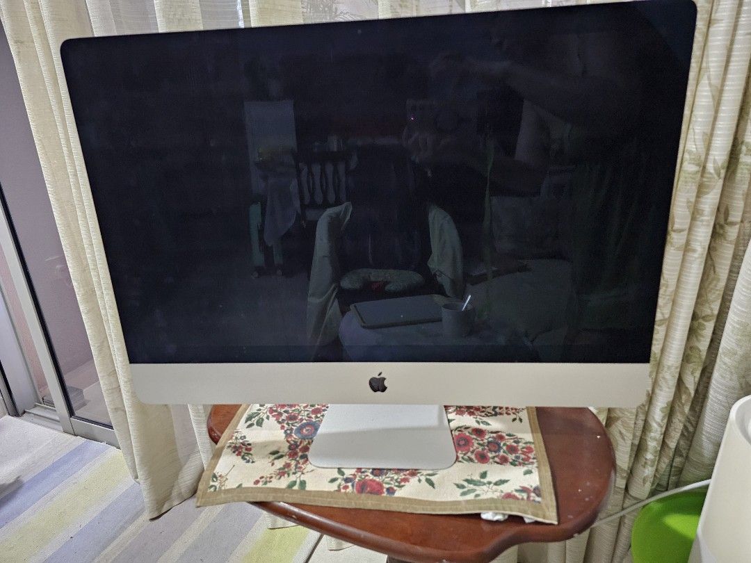 Imac 27 inches 2010 model