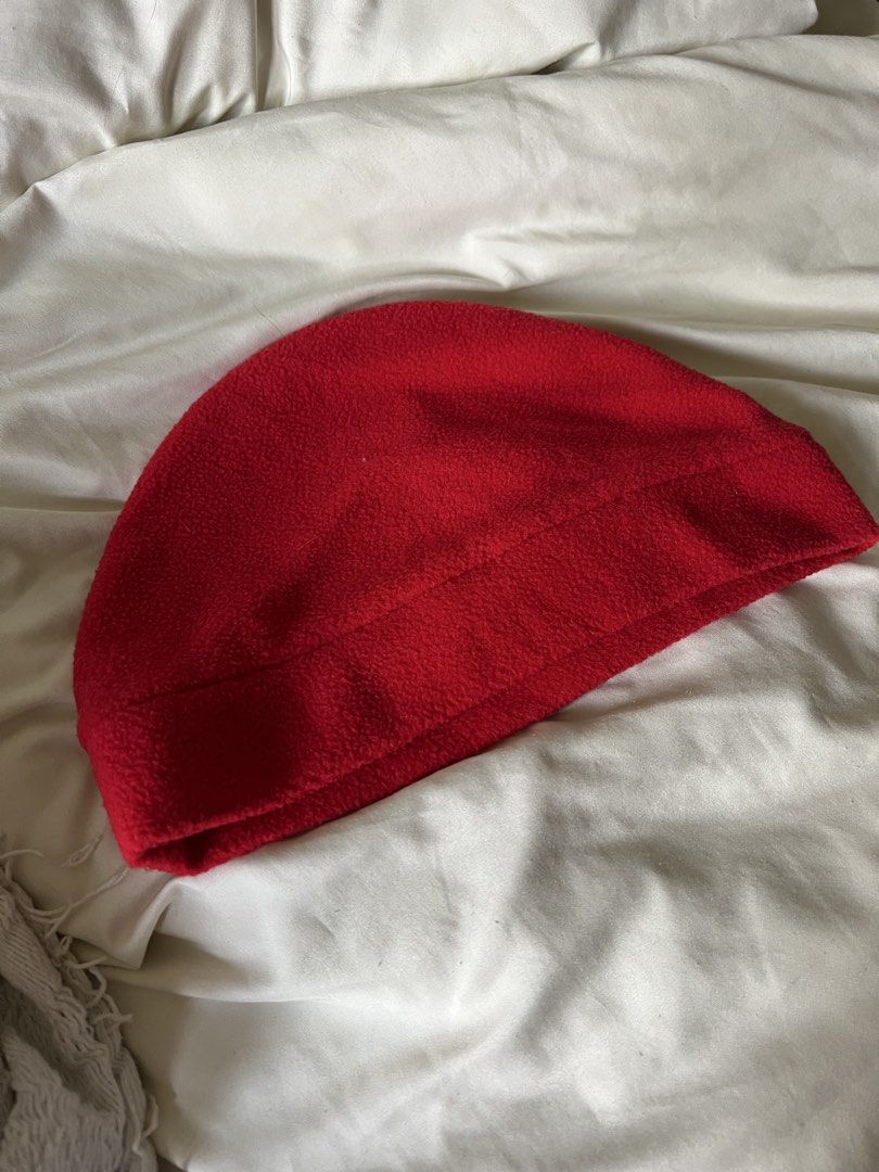 Iron Man Fleece Beanie Hat (Category: Babies & Kids Fashion) located in Pasig City. Submitted by cormatzu (Listing ID 1449776933, Image 2). Description: - Red fleece beanie with Iron Man mask design - Perfect for Marvel fans - Soft and comfortable material - Fun accessory for kids and adults - Keeps you warm in style.