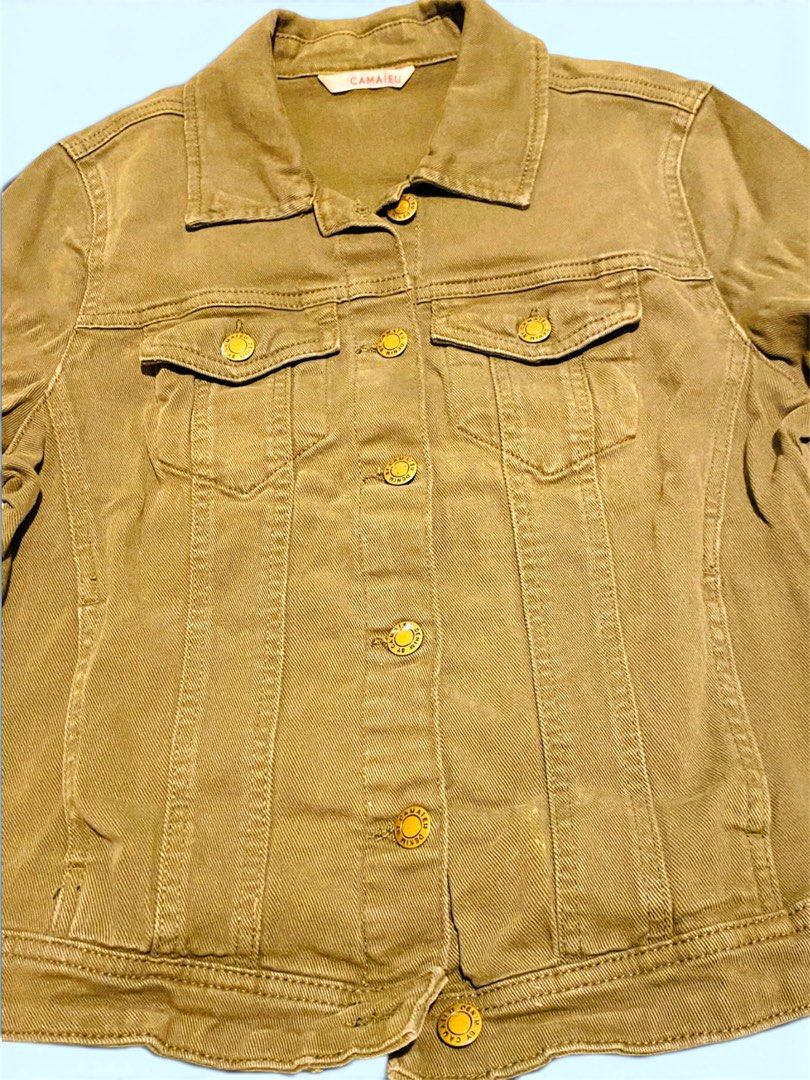 JACKET M (Category: Coats, Jackets and Outerwear) located in Marang. Submitted by misshopaholic14 (Listing ID 1449772413, Image 3). Description: 👚JARANG PAKAI 👚AFTER SOLD NO RETURN/REFUND❌ 👚SABAH SARAWAK DFOD✅ 👚FREE BAJU RANDOM🫶.