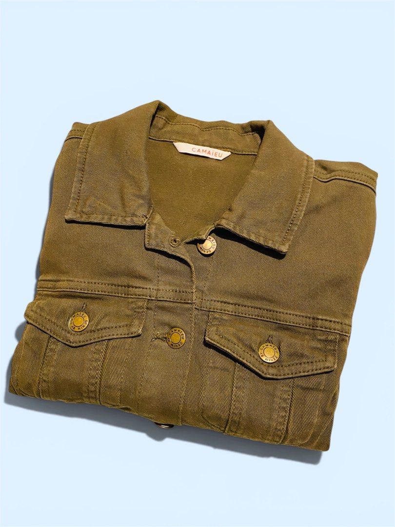 JACKET M (Category: Coats, Jackets and Outerwear) located in Marang. Submitted by misshopaholic14 (Listing ID 1449772413, Image 1). Description: 👚JARANG PAKAI 👚AFTER SOLD NO RETURN/REFUND❌ 👚SABAH SARAWAK DFOD✅ 👚FREE BAJU RANDOM🫶.