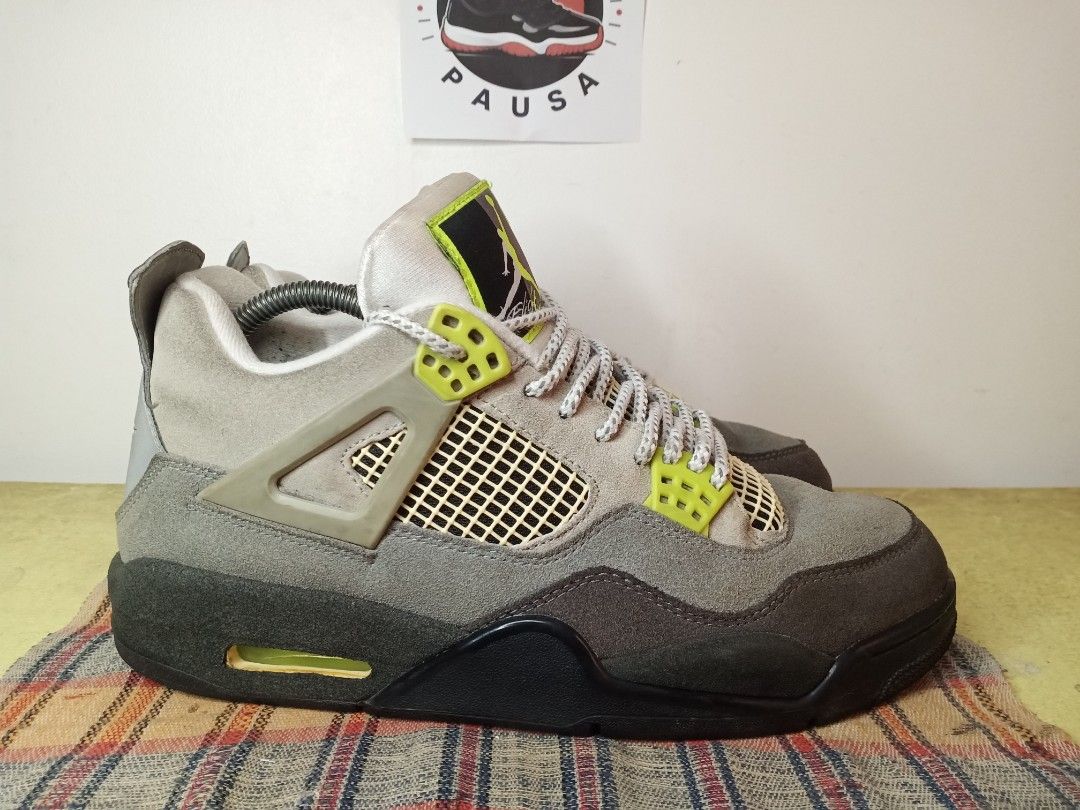 Jordan 4 "95 Neon" sz 9.5 (Category: Sneakers) located in General Santos City (Dadiangas). Submitted by michaelmp2026 (Listing ID 1449790850, Image 2). Description: - Jordan 4 "95 Neon" - Size: US 9.5 - Ideal for sneaker collectors .