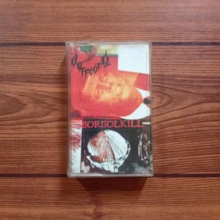 (Kategori: ) berada di . Dikirim oleh georaya_kaset (ID iklan 1449865432, Gambar 1). Deskripsi: .