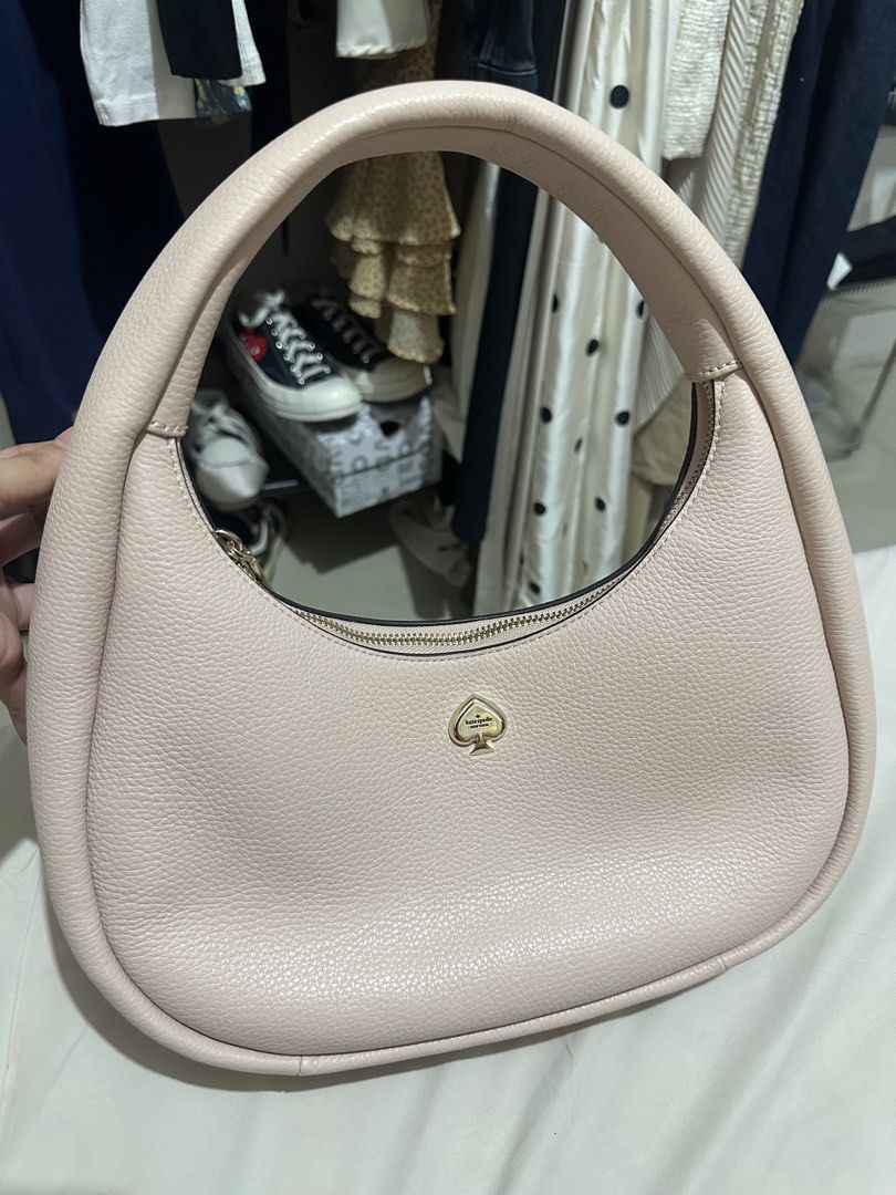 Kate Spade (Category: Shoulder Bags) located in Tuguegarao City. Submitted by cookiepie144 (Listing ID 1449927714, Image 2). Description: - Never been used - Negotiable!.