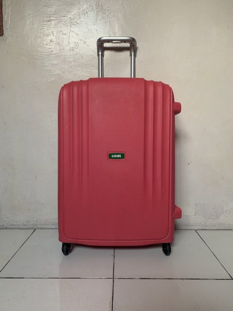 Koper Lojel 25 inch Hardcase anti pecah masih mulus (Kategori: Tas & Dompet Wanita) berada di Jakarta Pusat. Dikirim oleh donbale.shop (ID iklan 1449828477, Gambar 2). Deskripsi: fungsi masihnormal ,,&9 Size 26 inch Roda lancar, handel aman, resleting dan kombinasi tsa aman siap pake Lokasi Jakarta utara.