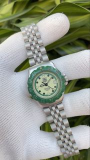 (Category: ) located in . Submitted by WellWatchesss (Listing ID 1449802288, Image 1). Description: .