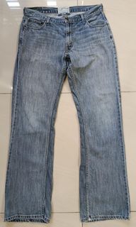 (Category: ) located in . Submitted by aydenthriftwear (Listing ID 1449859603, Image 1). Description: .