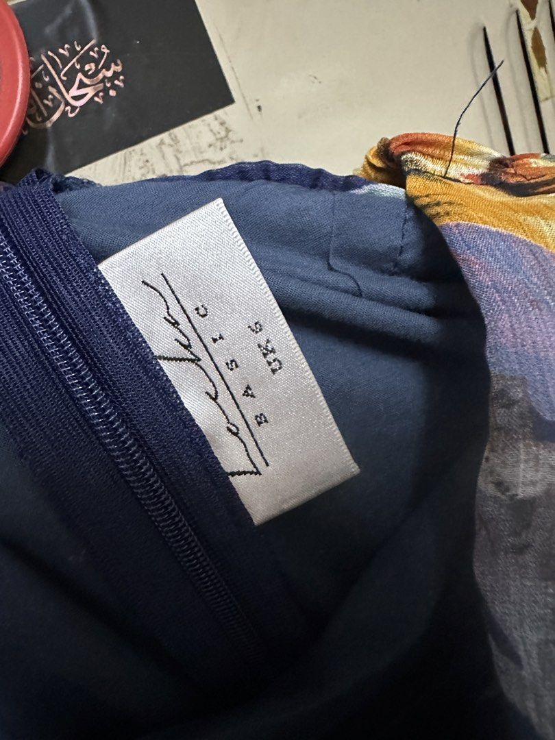 Locka skirt frida (Category: Dresses) located in Tasek Gelugor. Submitted by yonzakiah (Listing ID 1449906574, Image 2). Description: Selfpickup sentul kl, takpernah pakai tersimpan je, ad tertarik benang .