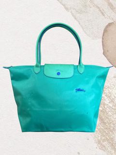 (Category: ) located in . Submitted by ishopagm (Listing ID 1449807355, Image 1). Description: .