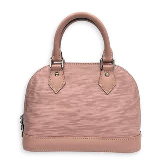 (Category: ) located in . Submitted by carousellluxury (Listing ID 1449808358, Image 1). Description: .
