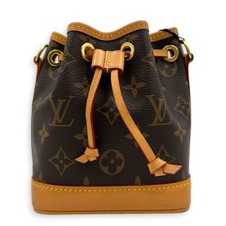 (Category: ) located in . Submitted by carousellluxury (Listing ID 1449844522, Image 1). Description: .