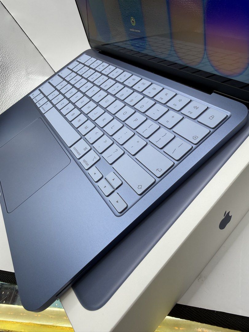 MacBook Neo 256gb509852940407951363