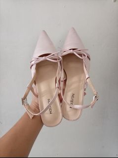 (Category: ) located in . Submitted by thegirlwhosellstuff (Listing ID 1449774059, Image 1). Description: .