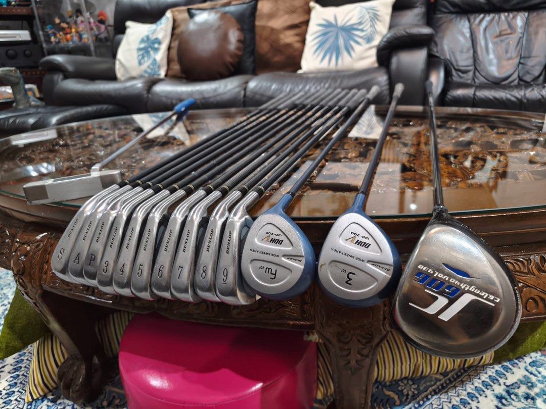 Maxfli Golf Set (Category: Golf) located in Paranaque City. Submitted by chips24 (Listing ID 1449892433, Image 1). Description: .