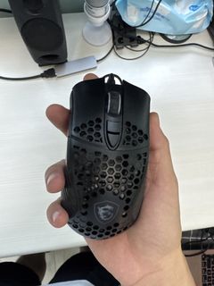 （分類：）位於 。 由 ivanccc321 提交（商品編號 1449847950，圖片 1）。簡介： 。