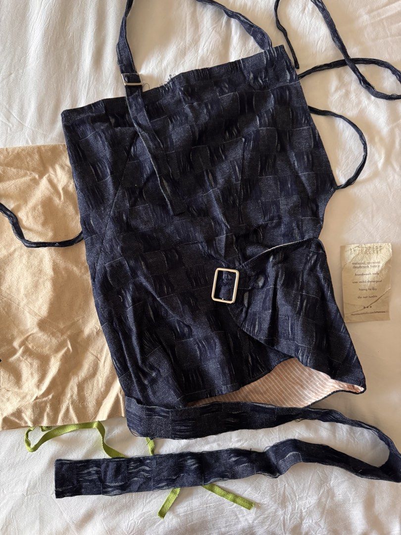 munimuni tagpo denim top S/M (Category: Others Tops) located in San Juan City. Submitted by rodscleans (Listing ID 1448443593, Image 3). Description: read first brand new, still in original packaging super nice dark denim! very unique looking top too not being sold anymore on their website, dont think it was ever restocked actual photo posted rfs: preordered it but didnt make it in time for the event :(.