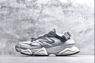 (Category: ) located in . Submitted by Outlet.Sneakers (Listing ID 1449800026, Image 1). Description: .