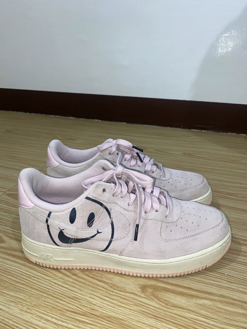 Nike Air Force 1 Low Pink Smiley Face Suede (Category: Sneakers) located in Manila. Submitted by dropndrip (Listing ID 1449926106, Image 2). Description: - Pink suede Nike Air Force 1s "HAVE A NIKE DAY" - Excellent Condition - Pink Foam colorway -Authentic ; Not thrifted -10/10.