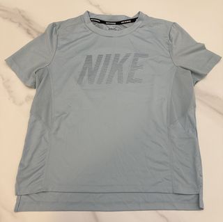 (Category: ) located in . Submitted by closetclearancesg (Listing ID 1449811344, Image 1). Description: .