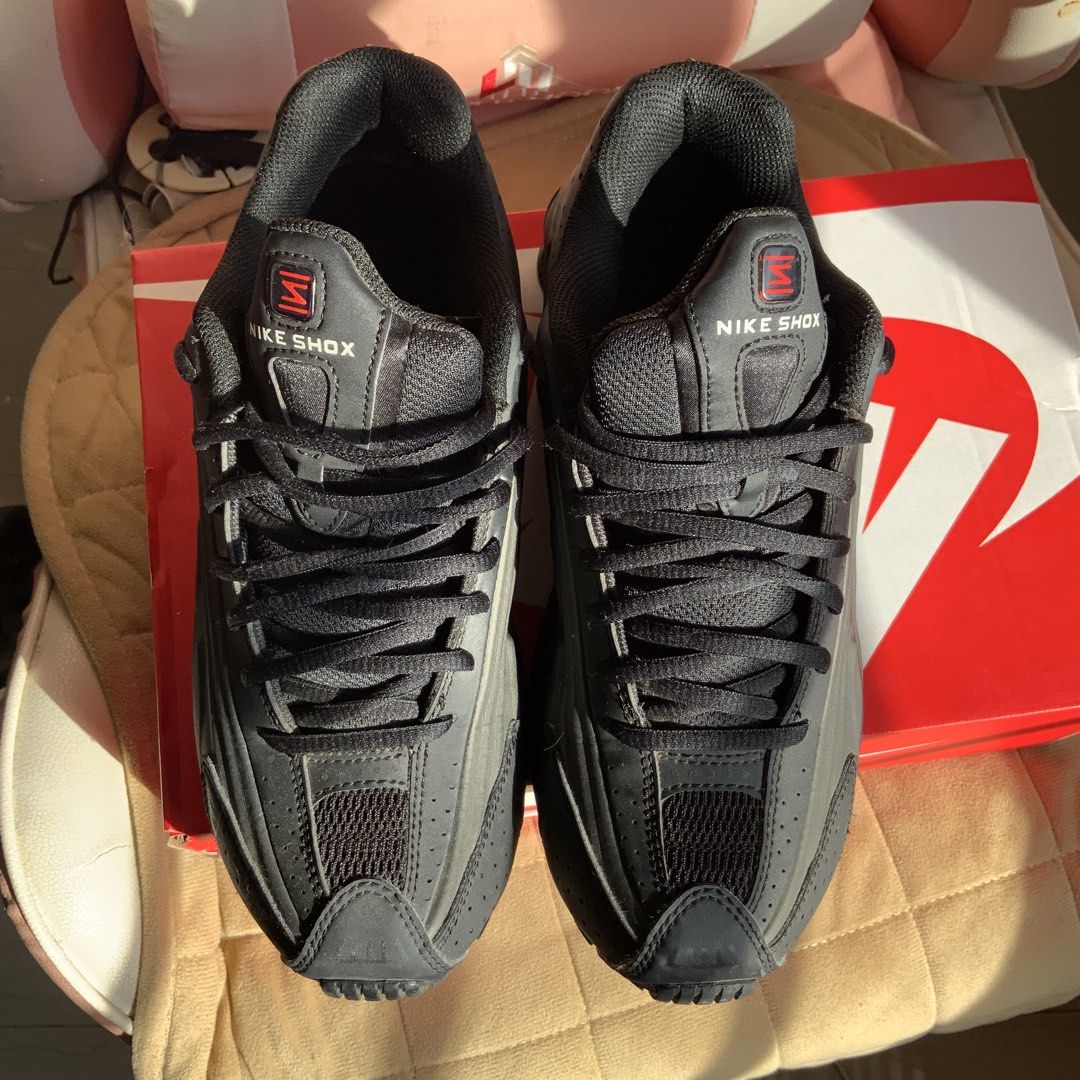 Nike Shox R4 Black Sneakers (Category: Sneakers) located in San Pedro. Submitted by tinybubbless (Listing ID 1449828041, Image 2). Description: - Black Nike Shox R4 - with box - bought at JD Sports (January 2026) - Negotiable - 6y, UK 5.5, 24 CM, EUR 38.5.