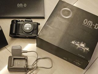 （分類：）位於 。 由 camera_boy 提交（商品編號 1449877692，圖片 1）。簡介： 。