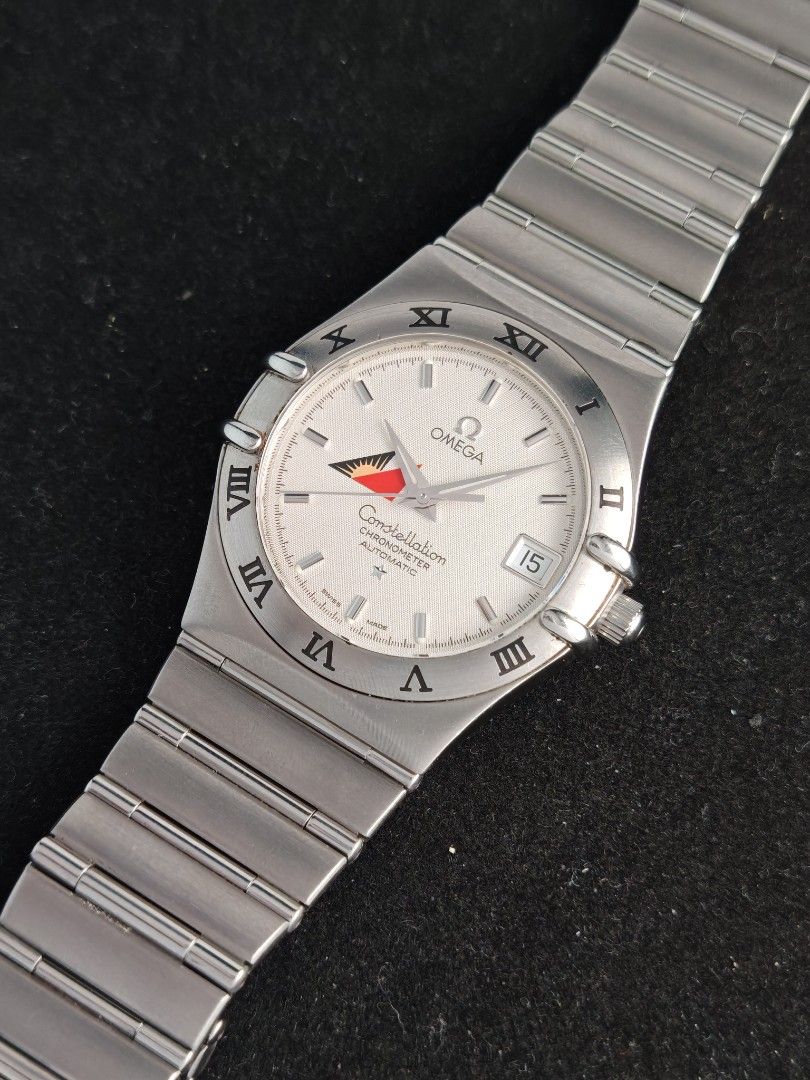 Omega Constellation PAL 35mm (Category: Men's Watches) located in San Juan City. Submitted by MW_888 (Listing ID 1449818878, Image 1). Description: Omega Constellation (PAL edition) Gerald Genta design Unisex 35mm size Ref 1502.30 Automatic 9/10 condition Inclusions: watch, original bracelet fit to approx 7" wrist and watch case 100k.