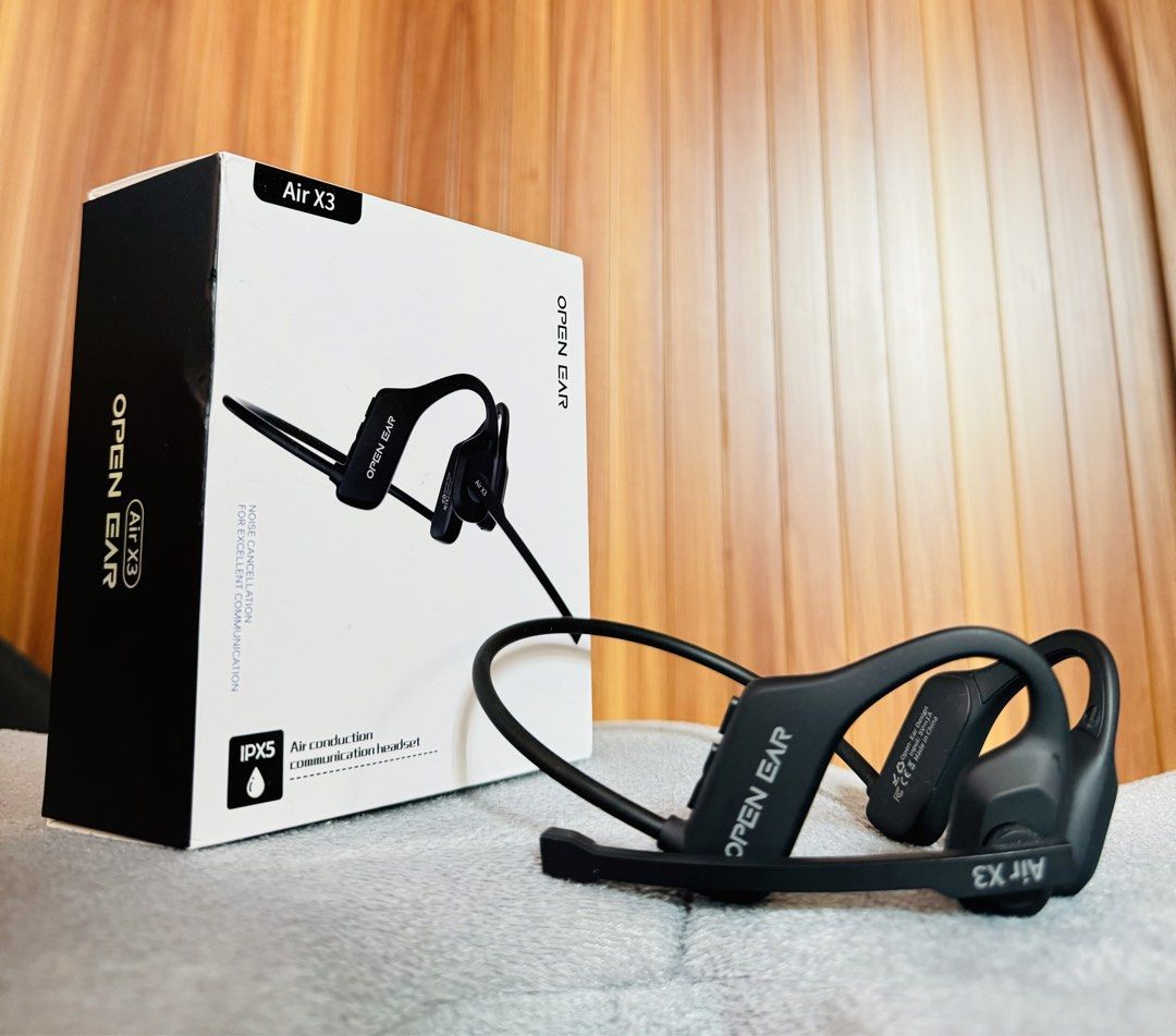 Open ear Headset X3 Air with noise cancellation (Category: Headphones & Headsets) located in Tarlac. Submitted by iamleeyam (Listing ID 1449757475, Image 1). Description: X3 Air Open-Ear - With box and complete package - Used once for testing only - Light-weight - With mic and noise cancellation - Good for online meet, calls, music RFS: Declutter and meron na ako other open-ear Important: Buyer shoulders the delivery cost. Payment first policy.. 