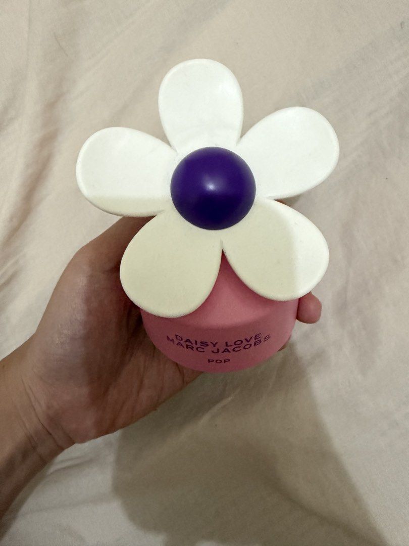 Original Marc Jacobs Daisy Love Pop Eau de Toilette (Category: Fragrance & Deodorants) located in Manila. Submitted by lifeofchamppreloved (Listing ID 1449872516, Image 1). Description: Marc Jacobs Daisy Love Pop EDT * Approximately 90% full. * Daisy Love Pop by Marc Jacobs is a Floral Fruity fragrance for women. * Originally purchased in Singapore for ₱4,800..