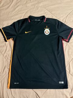 (Category: ) located in . Submitted by MyJerseys (Listing ID 1449900170, Image 1). Description: .