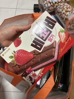 (Category: ) located in . Submitted by kirini99 (Listing ID 1449867894, Image 1). Description: .