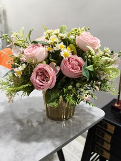 (Category: ) located in . Submitted by isimplyloveflowers (Listing ID 1449879292, Image 1). Description: .