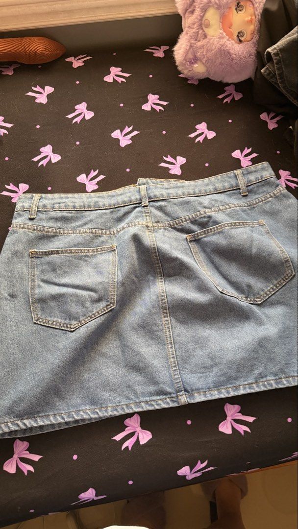 plus size shein curve denim skirt (Category: Skirts) located in General Trias. Submitted by secondhandthingzz (Listing ID 1449821344, Image 2). Description: 3XL on tag Location: General Trias, Cavite Payment: Gcash/RCBC/Maribank Delivery: Lalamove, J&T (shouldered by buyer) ❤️.
