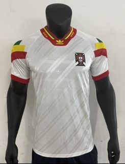 (Category: ) located in . Submitted by calcio_sport_jersey (Listing ID 1449903954, Image 1). Description: .