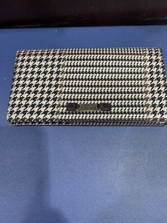 (Category: ) located in . Submitted by chic_styleph (Listing ID 1449841052, Image 1). Description: .