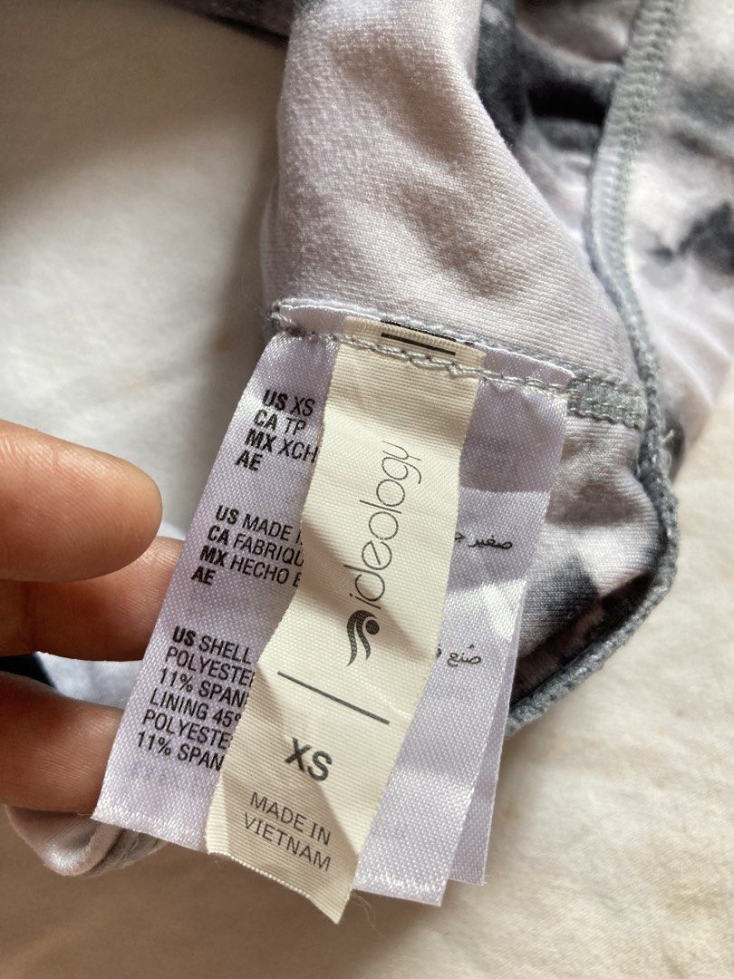 Printed Sports Bra (Category: Activewear) located in Rizal. Submitted by sheeraay (Listing ID 1449808226, Image 3). Description: Size: xs No Issues No pad slot Delivery Via JNT,LBC,Lalamove or buyer can arrange on their end (preferred delivery method). Buyer will shoulder shipping fee. Mileage Applies for meet up..