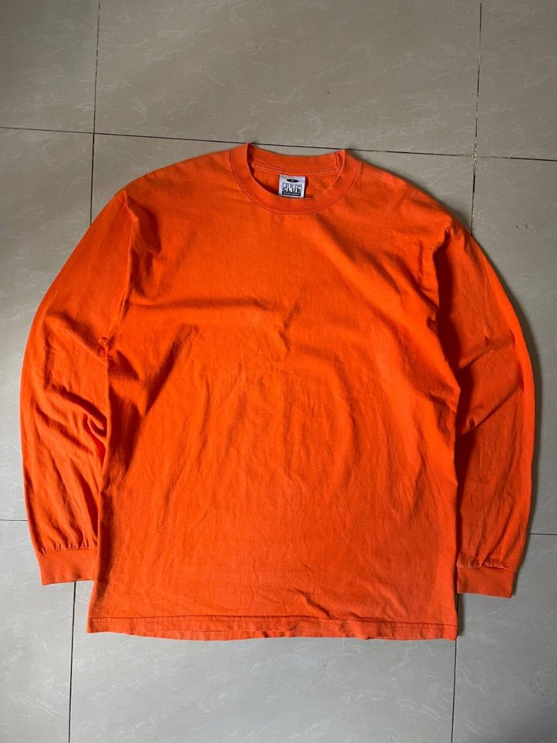 Pro club long sleeve (Category: Coats, Jackets and Outerwear) located in Marikina City. Submitted by andreioruga (Listing ID 1449807668, Image 1). Description: Size: XL Width - 23 Length - 30 Color rate: 10/10 Issue: none Condition: excellent Dm.