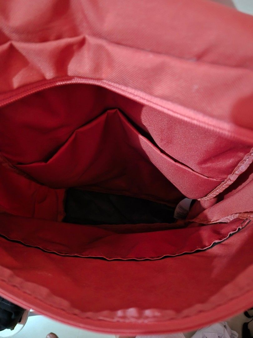Puma Backpack 30L (Category: Backpacks) located in Bulacan. Submitted by mrk_mdl (Listing ID 1449937327, Image 3). Description: - Red Puma backpack - with laptop compartment - Front zip pocket - Padded straps for comfort - For school, work or travel - Condition is good as new.