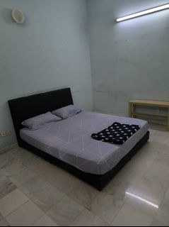 (Category: ) located in . Submitted by raymondlam18 (Listing ID 1448075523, Image 1). Description: .