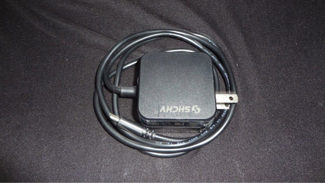 Raspberry Pi 4 Model B with Power Supply and HDMI Cable (Category: Other Accessories) located in Manila. Submitted by minjoocart (Listing ID 1449872380, Image 2). Description: Raspberry Pi 5 (8GB RAM) complete set. Good as new and in excellent working condition. Perfect for students, developers, hobbyists, or anyone working on AI, IoT, robotics, home server, automation, or programming projects. Included: * ✅ Raspberry Pi 5 (8GB RAM) * ✅ USB-C Pow