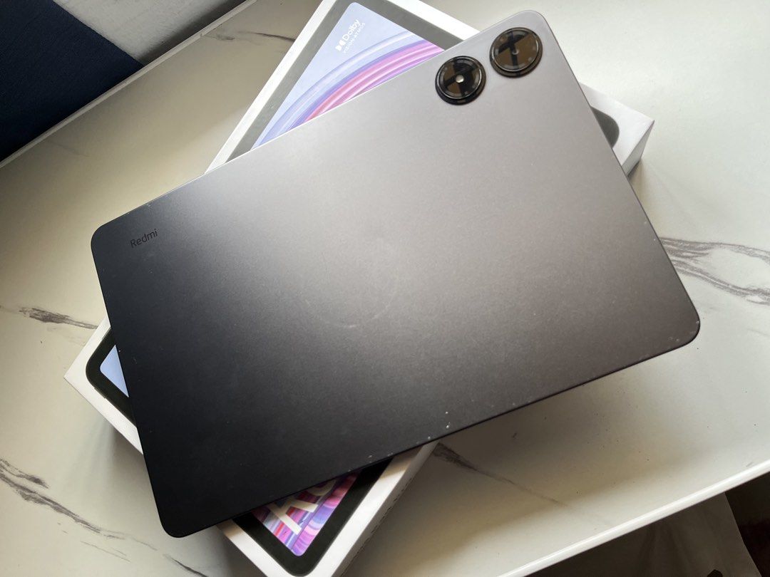 Redmi Pad Pro 8/256 (Category: Android) located in Manila. Submitted by tallashhh (Listing ID 1449837611, Image 1). Description: .